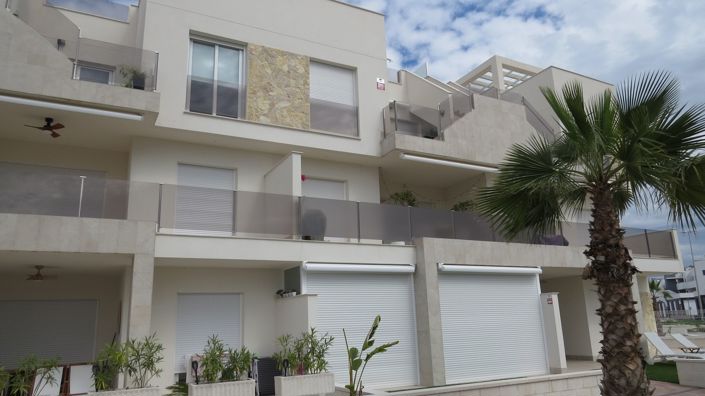 Image No.40-2 Bed Apartment for sale