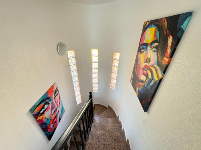 Image No.17-3 Bed Apartment for sale