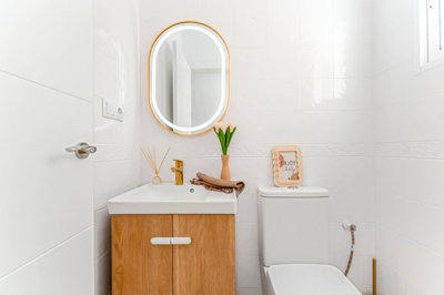 4f9809de23c62f8bdf5axlarge