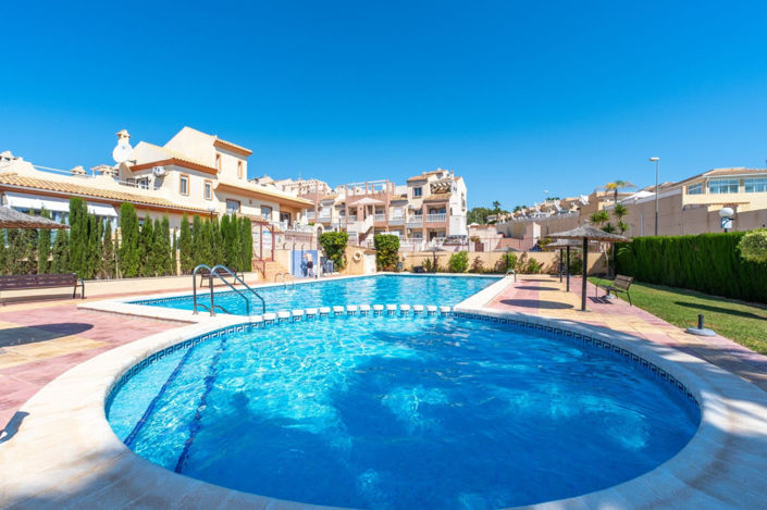 Image No.2-Villa de 2 chambres à vendre à Villamartin