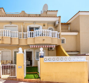 e98bbb7159681d40bab9xlarge