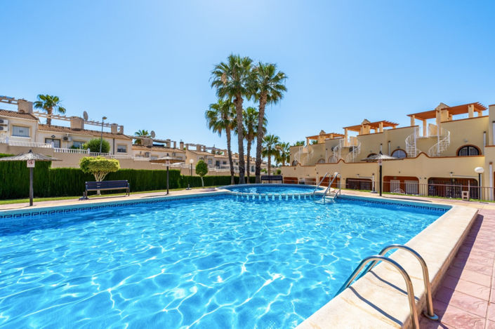 Image No.2-2 Bed Villa for sale