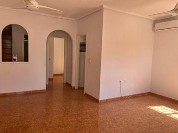 12220dc056615a70fc1axlarge