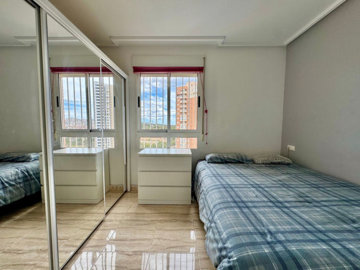 eb2494655e8f4725896exlarge