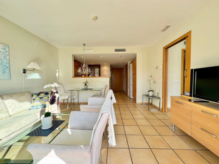 Image No.12-2 Bed Apartment for sale