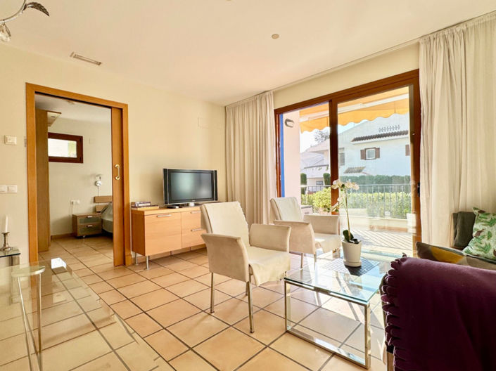 Image No.13-2 Bed Apartment for sale