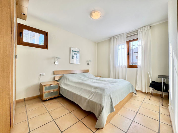 Image No.14-2 Bed Apartment for sale