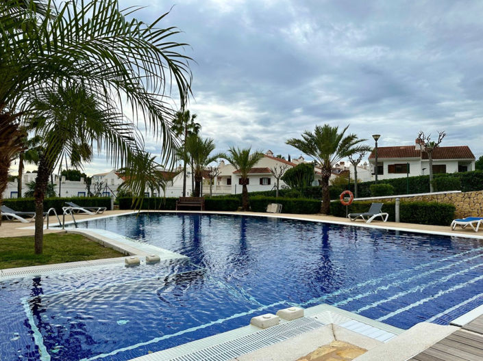 Image No.18-2 Bed Apartment for sale