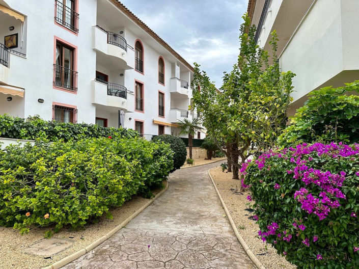 Image No.19-2 Bed Apartment for sale