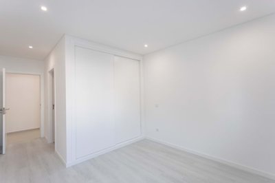 95-635121-78d1f4f8b6655591b02d22fabb36a692d73