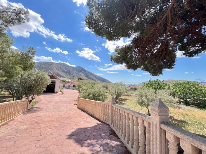 Image No.2-Maison de campagne de 2 chambres à vendre à Algueña