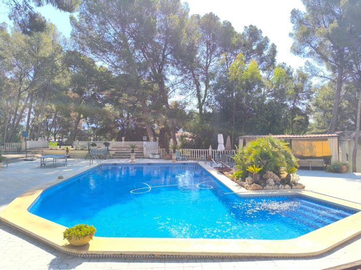 Image No.21-10 Bed Villa for sale