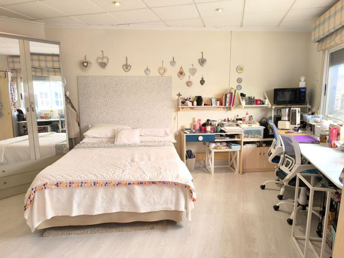 Image No.25-10 Bed Villa for sale