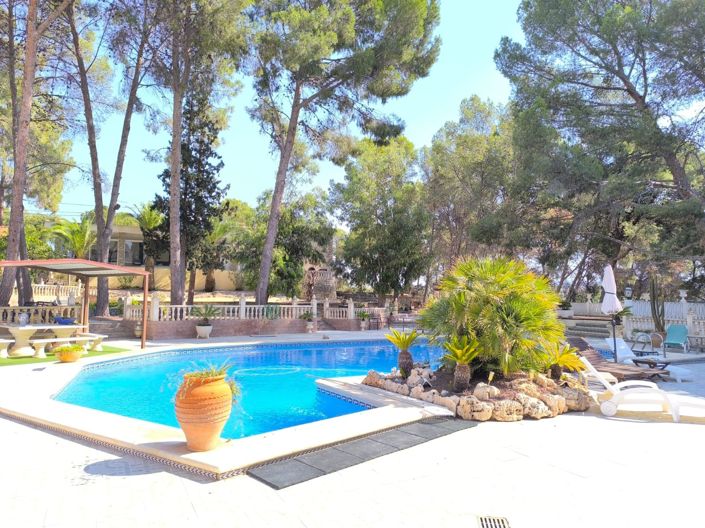 Image No.3-10 Bed Villa for sale