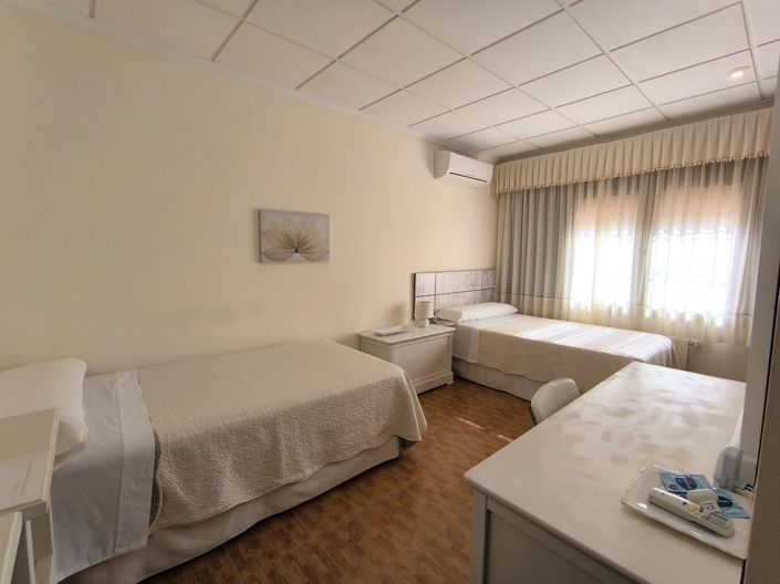 Image No.31-10 Bed Villa for sale