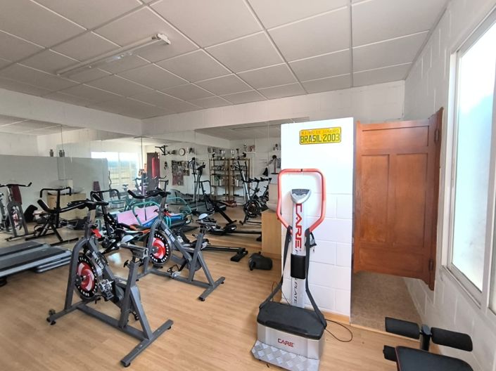 Image No.48-10 Bed Villa for sale