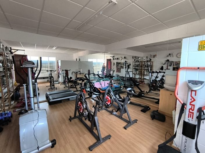 Image No.49-10 Bed Villa for sale