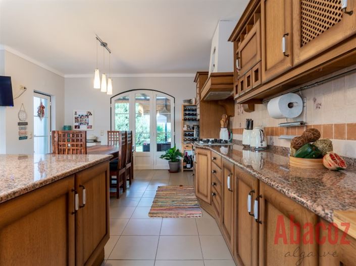 Image No.12-4 Bed Villa for sale