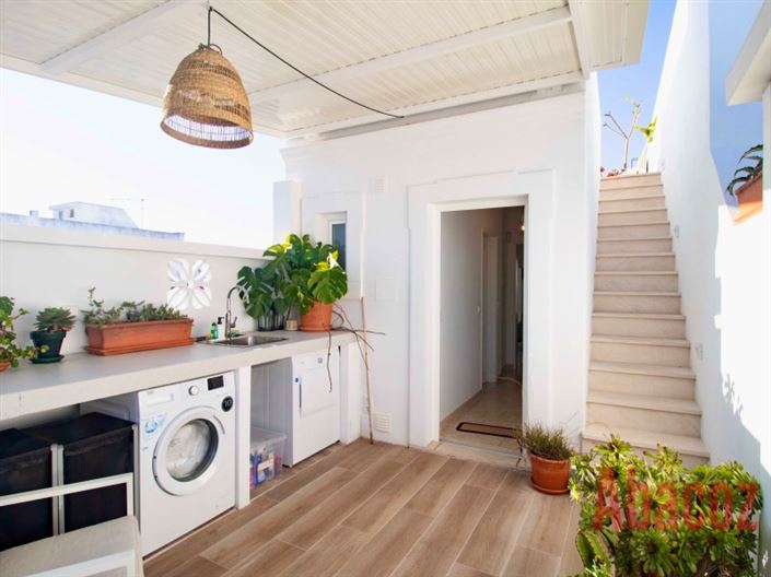 Image No.40-3 Bed Townhouse for sale