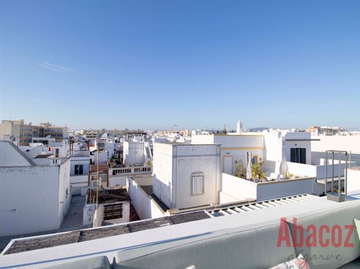 Image No.45-3 Bed Townhouse for sale