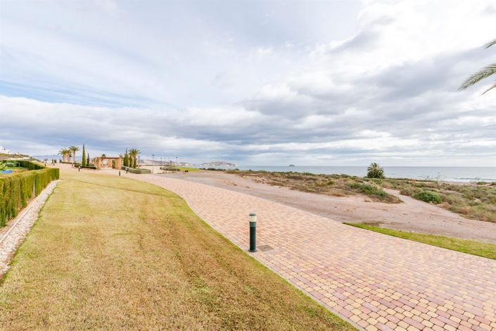 Image No.32-2 Bed Apartment for sale