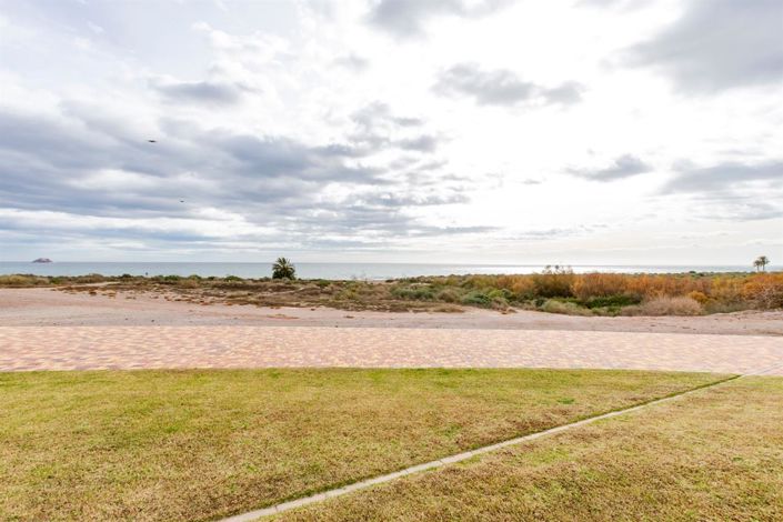 Image No.33-2 Bed Apartment for sale