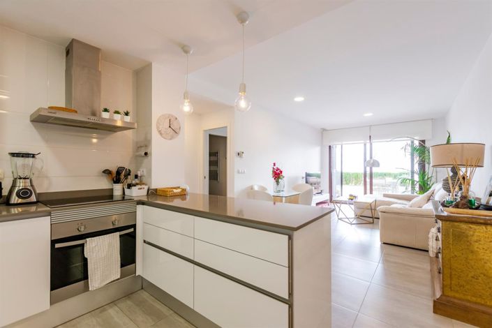 Image No.9-2 Bed Apartment for sale