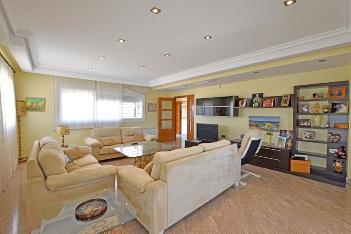 Image No.19-Propriété de 7 chambres à vendre à Calabardina