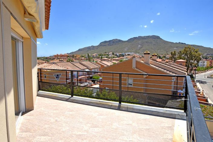 Image No.32-Propriété de 7 chambres à vendre à Calabardina