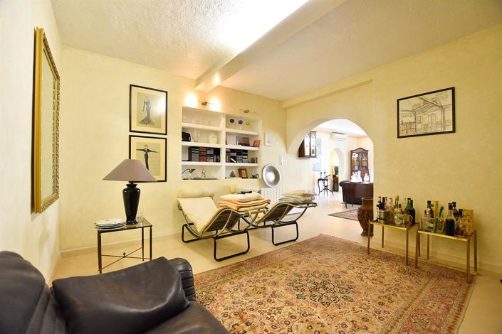 Image No.31-5 Bed Villa for sale