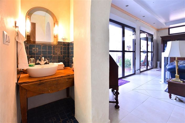 Image No.21-5 Bed Villa for sale