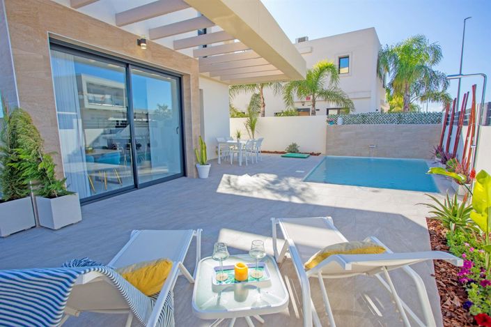 Image No.2-Villa de 3 chambres à vendre à Los Montesinos