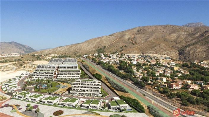 Image No.12-3 Bed Property for sale