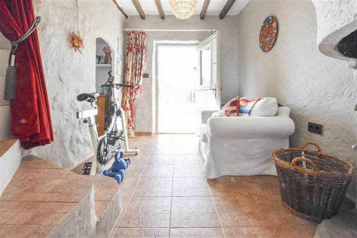 Image No.14-5 Bed Villa for sale