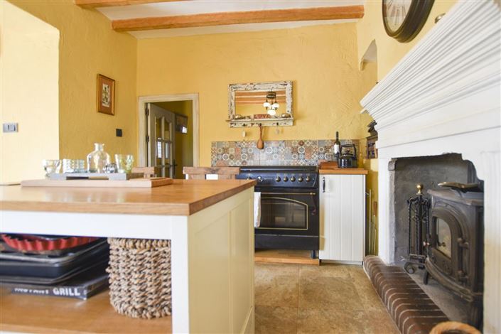 Image No.5-5 Bed Villa for sale