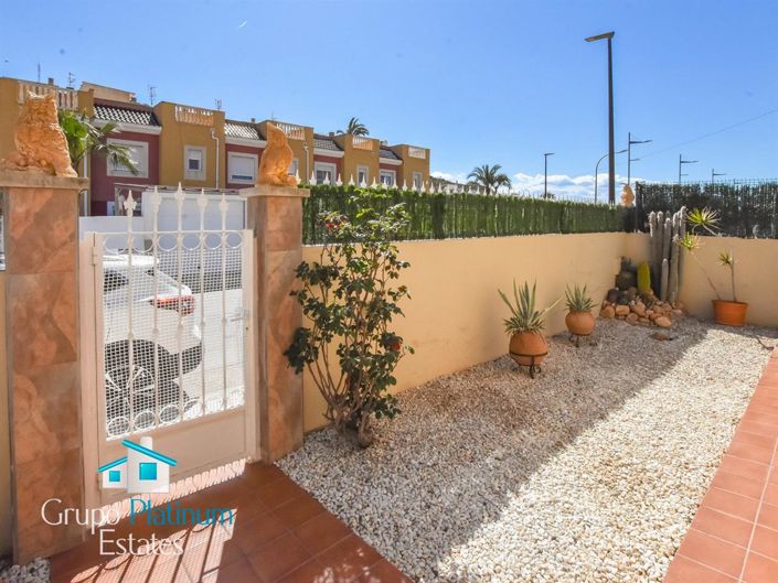 Image No.10-5 Bed Villa for sale