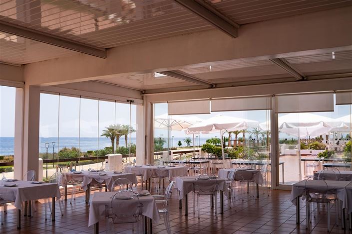 Image No.12-2 Bed Property for sale