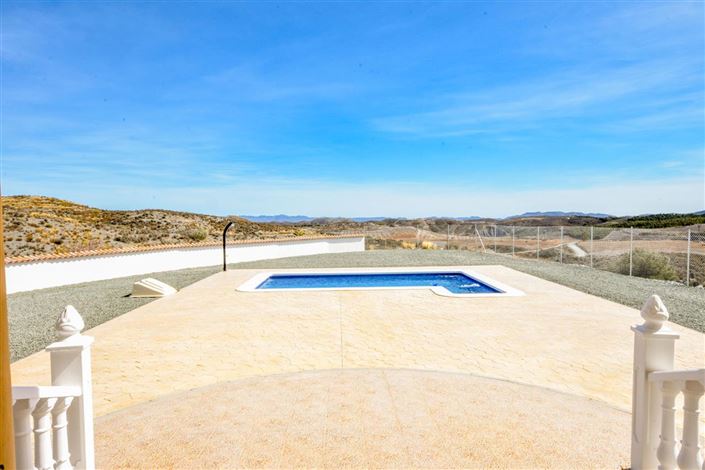 Image No.15-Villa de 5 chambres à vendre à Puerto Lumbreras