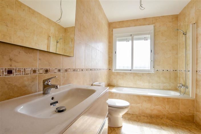 Image No.27-Villa de 5 chambres à vendre à Puerto Lumbreras