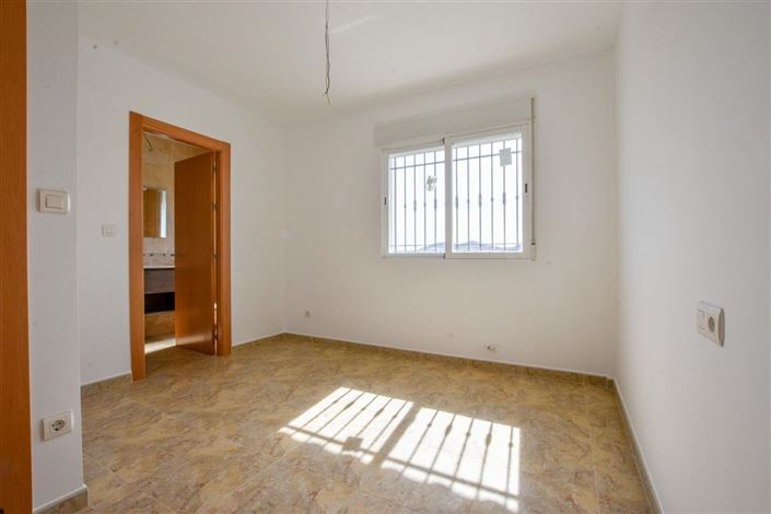 Image No.29-Villa de 5 chambres à vendre à Puerto Lumbreras