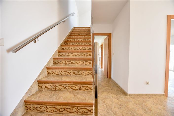 Image No.32-Villa de 5 chambres à vendre à Puerto Lumbreras