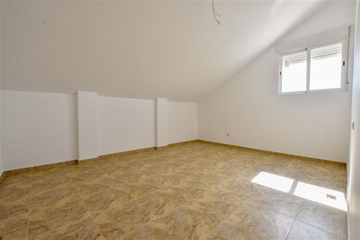 Image No.36-Villa de 5 chambres à vendre à Puerto Lumbreras