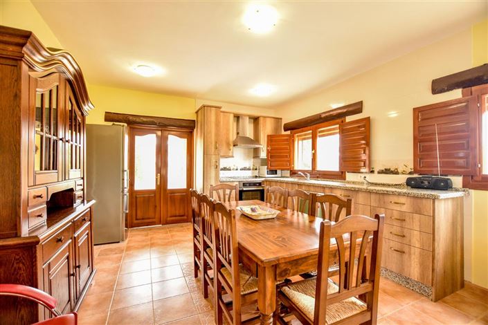 Image No.13-3 Bed Villa for sale