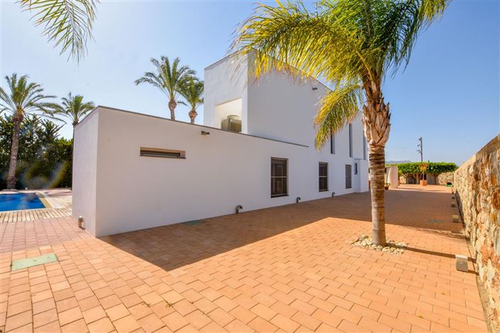 Image No.24-3 Bed Villa for sale