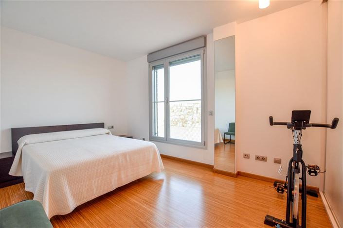 Image No.37-3 Bed Villa for sale