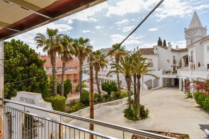 Image No.3-Propriété de 4 chambres à vendre à Calabardina