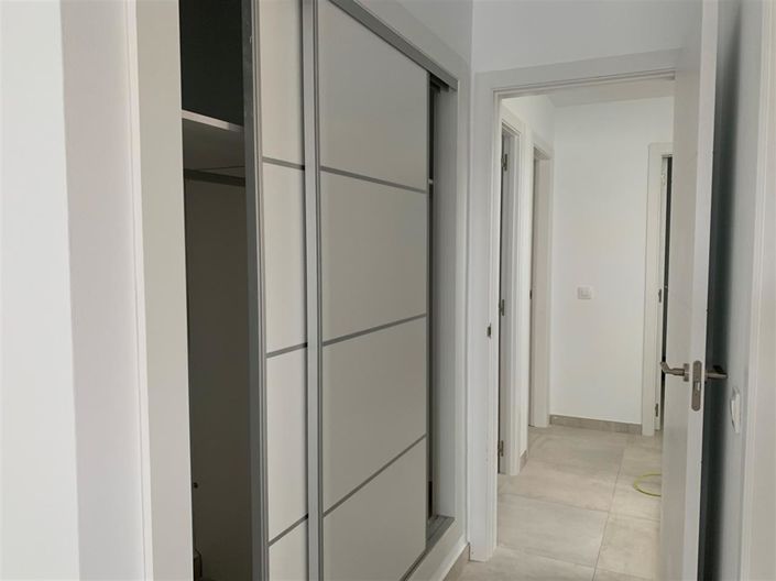 Image No.7-3 Bed Villa for sale