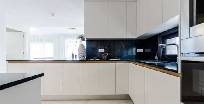 Image No.9-3 Bed Villa for sale