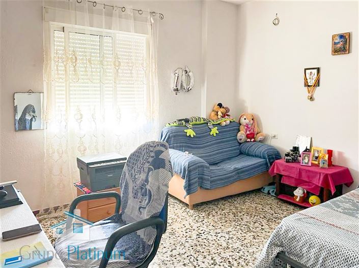 Image No.10-4 Bed Villa for sale