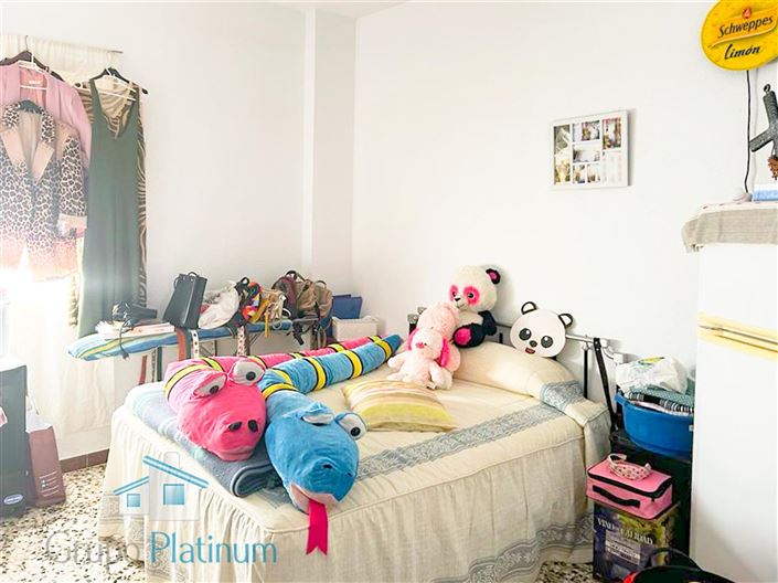 Image No.8-4 Bed Villa for sale